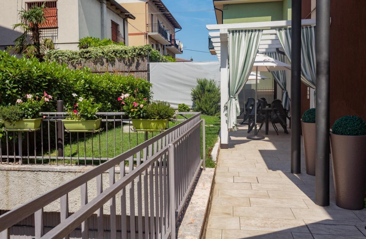 Blau Vacanze Peschiera del Garda Eksteriør billede